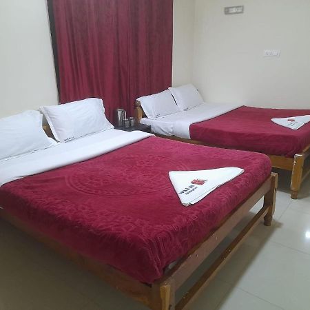 Jack N Jill Holidays Inn Ooty Buitenkant foto